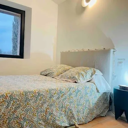 Holiday home Bergerie Dans Le Verdon *