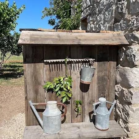 Bergerie Dans Le Verdon Holiday home *